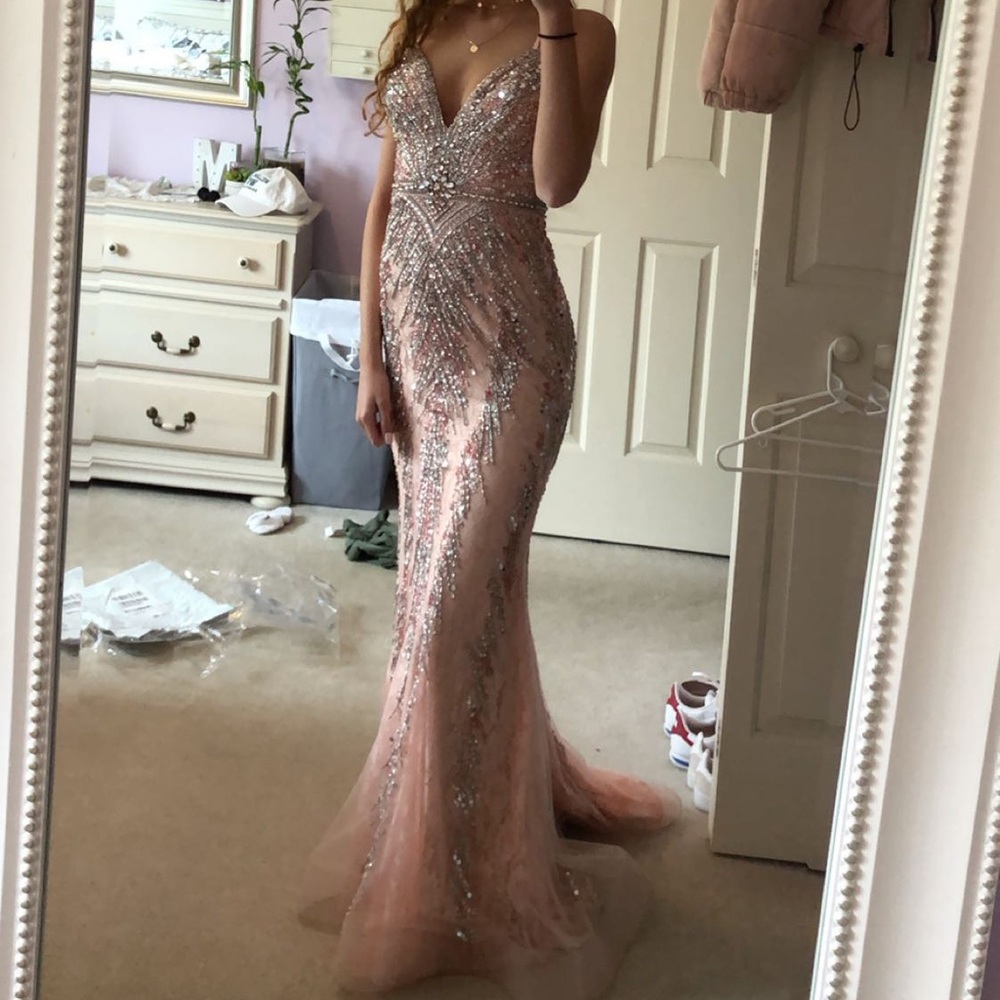 PROM DRESS - Picture 5 of 5